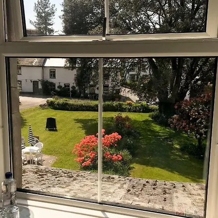 Elerkey Guest house 4*